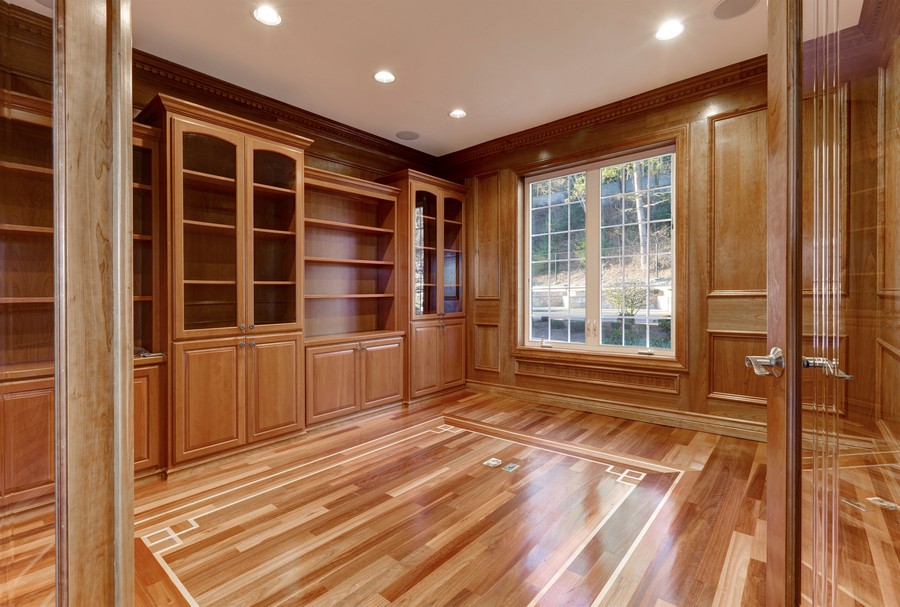 Gorgeous And Stylish Custom Cabinets Offered By Reasonable Prices
